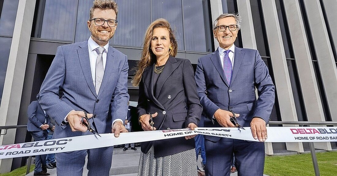 Am 22. September wurde die Firmenzentrale feierlich eröffnet.