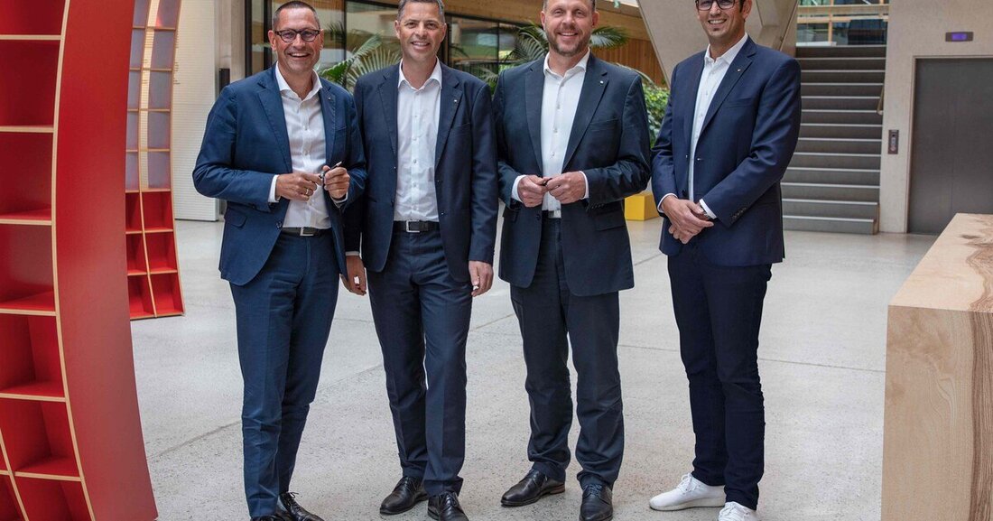 Die Egger Gruppe blickt auf ein volatiles Geschäftsjahr 2022/23 zurück, auch für 2023/24 sind die Erwartungen gedämpft.