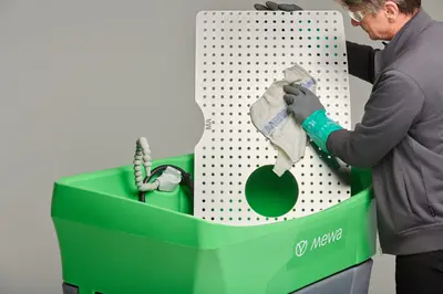 VOC-freie Teilereinigung schützt Gesundheit und Umwelt