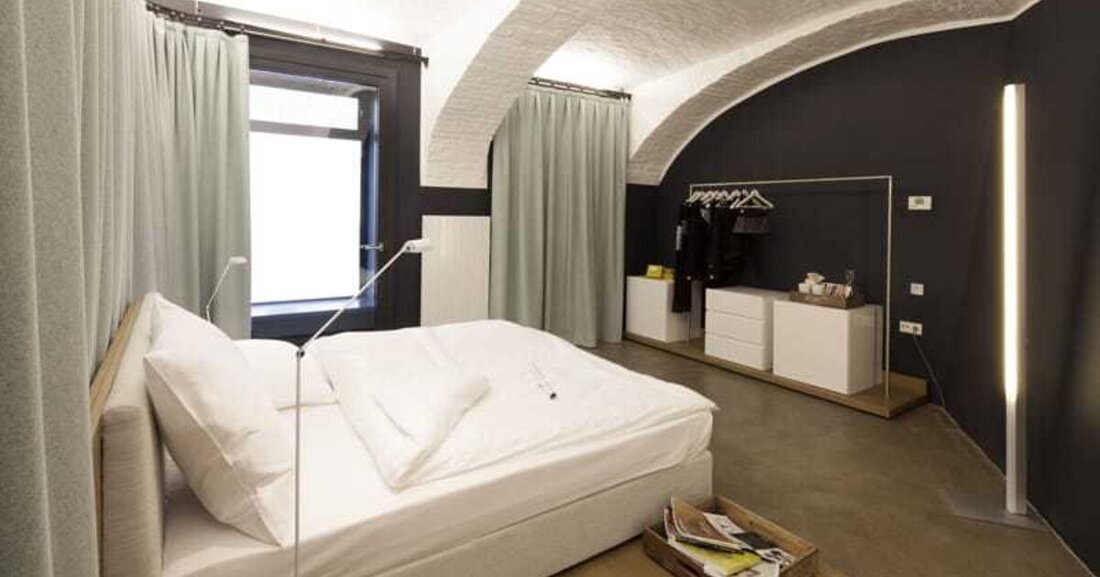 Neue Maßstäbe für Individualreisen in Wien möchte die 2012 gegründete Urbanauts Hospitality Group mit dem kürzlich vorgestellten Konzept des grätzlhotels als eine professionelle Antwort auf den Airbnb-Trend setzen, das am 3. Dezember eröffnet wird. 