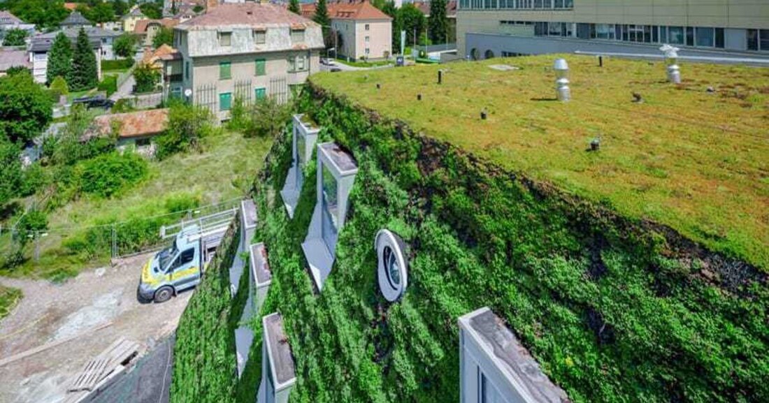 Wir präsentieren stolz: Den Sieger des IFD-Awards 2015 in der Kategorie Flachdach, den die Grazer Spitzer GmbH mit dem Projekt AUVA-Außenstelle Klagenfurt gewinnen konnte.