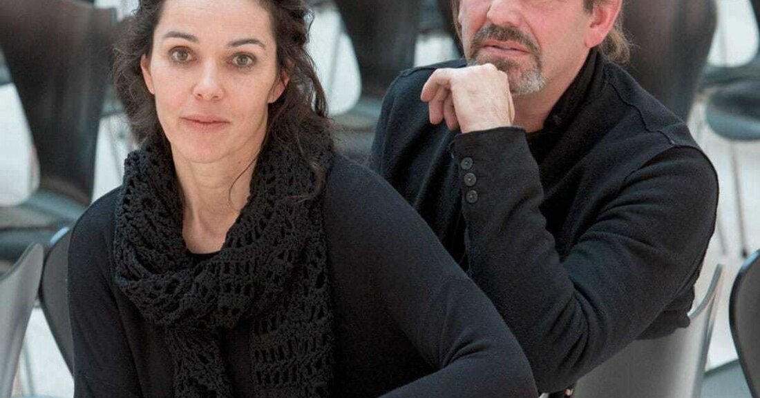 Seit 1998 betreiben Klaudia Ruck und Roland Winkler ihr Büro in Klagenfurt. Ihre Architektur ist geprägt von hoher konzeptioneller Sensibilität und größter Umsetzungsgenauigkeit, wobei vor allem die Materialität eine zentrale Rolle spielt. Bisher hauptsächlich in Kärnten aktiv, haben Winkler + Ruck nun gemeinsam mit Architekt Ferdinand Certov den internationalen Wettbewerb für die Erweiterung des Wien Museum gewonnen. Eva Guttmann im Gespräch mit Klaudia Ruck und Roland Winkler