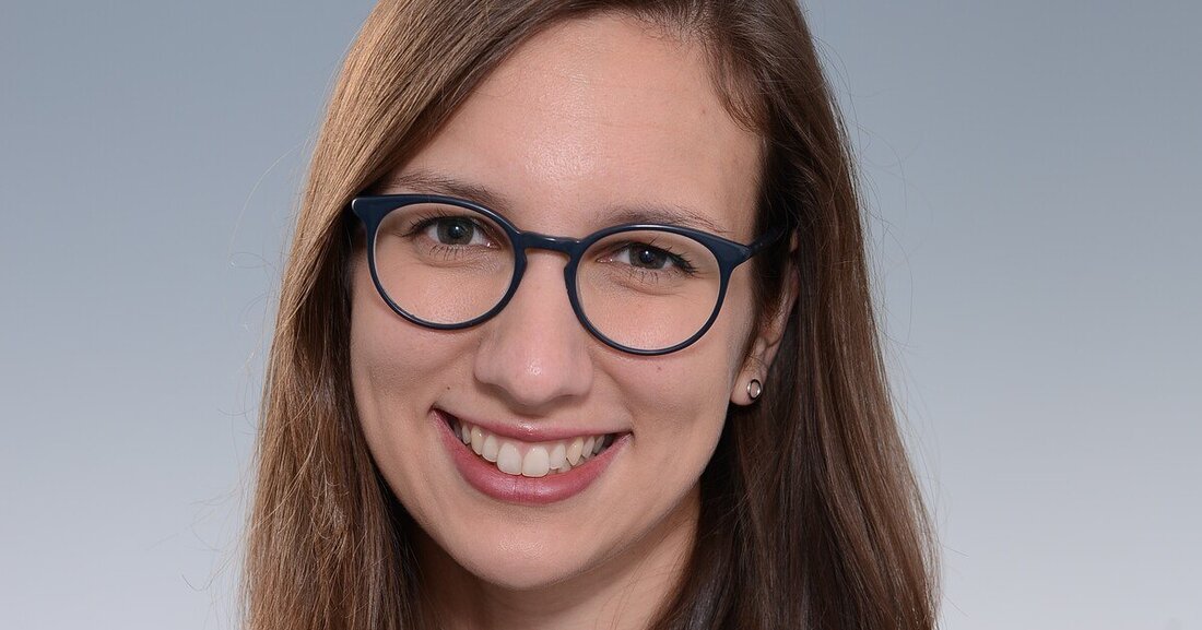 Die Steirerin Monika Draxler erforscht die Optimierungsmöglich­keiten beim Recycling von Stahlwerk-Schlacken.