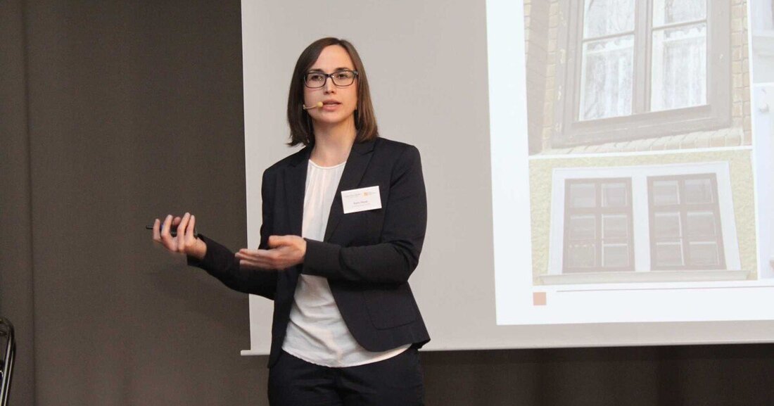 Wie „ticken“ die Fenstermärkte in anderen Ländern? Um diese Frage drehte sich ein Themenschwerpunkt am Fenster-Türen-Treff in Saalfelden. Dazu gab es jede Menge aktuelle Praxisinfo aus Recht und Technik.