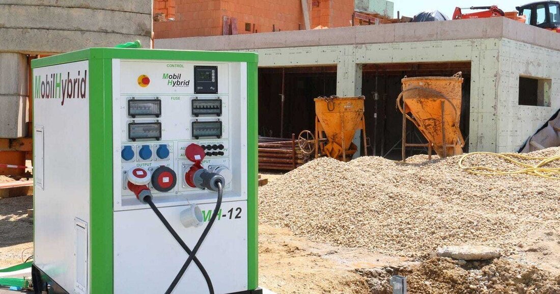 Die PV4Life GmbH präsentiert mit dem Mobil Hybrid eine kostensparende Hybridlösung für Vermieter von Dieselgeneratoren.