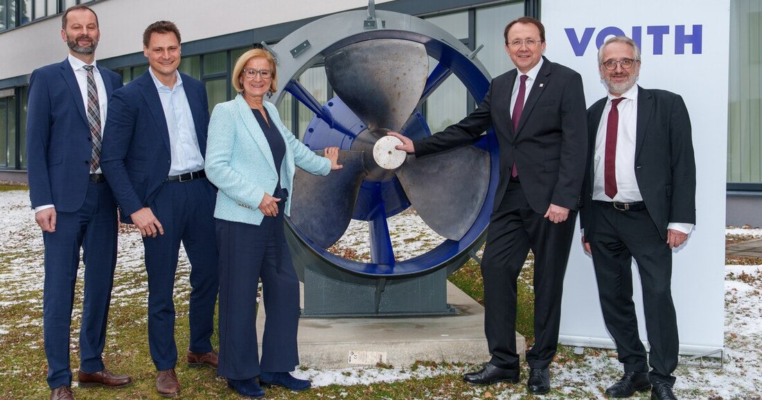 Der Vorarlberger Beschlägehersteller Blum hat den Kauf eines rund 100.000 Quadratmeter großen Industrieareals mit direktem Bahnanschluss in St. Pölten angekündigt.