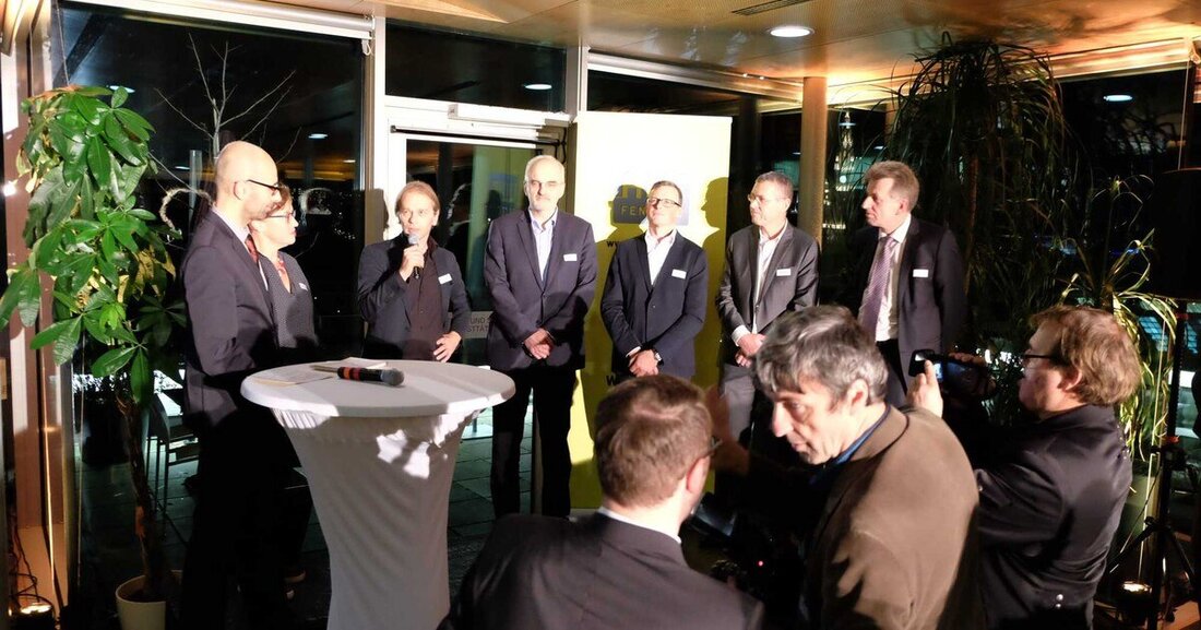 Get together am 10. November 2016 im Dachgeschoß des Justizpalastes Wien.