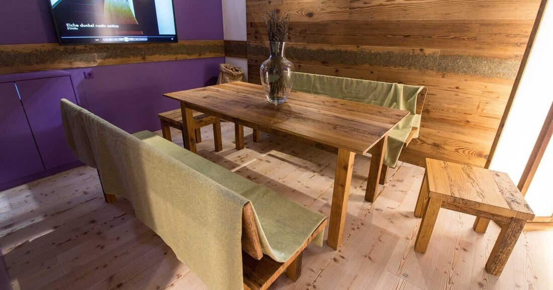 Vom Boden über Wand, Treppen- oder Möbelelement bietet der Naturholzspezialist Admonter ein vielseitiges Produktportfolio.