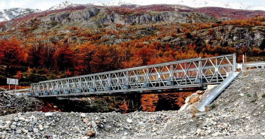 Innerhalb der letzten drei Jahre hat Waagner-Biro Aufträge für 19 Paneelbrücken in Chile erhalten.