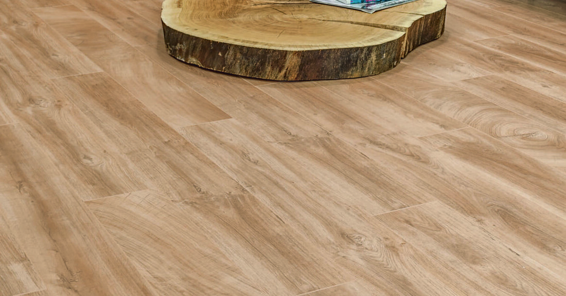 Mit „EndGrain“, Fishbone und „3in1“ hat Kaindl Neuheiten und Weiterentwicklungen für verschiedene Designansprüche im Programm.