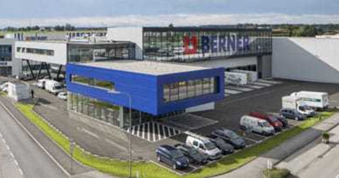 Berner Österreich hat das Geschäftsjahr 2016/2017 neuerlich mit einem Rekordumsatz abgeschlossen. Mit einer Umsatzsteigerung von 7,7 Prozent auf 82 Millionen Euro sowie einer EBT-Steigerung von 7,2 Prozent konnte das Vorjahr deutlich übertroffen werden.