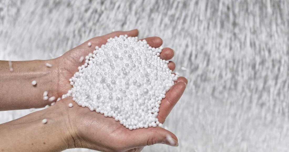 Steigende Rohstoffpreise wirken sich derzeit auf die Herstellungspreise von Dämmmaterial aus – die Branche ist trotz allem positiv gestimmt.