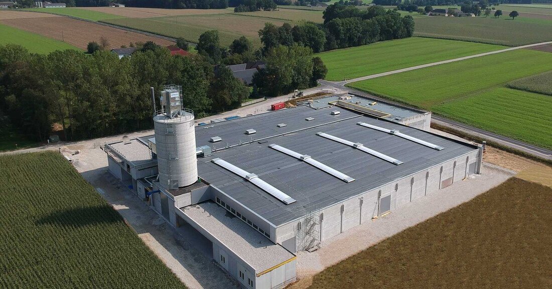 Der Zulieferspezialist Speedmaster startet in Eberstalzell eine neue Möbelteileproduktion.