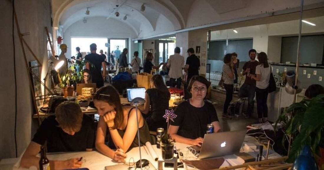 Das Haus der Architektur Graz sucht für die Vorbereitung und Durchführung der Future Architecture Summer School im Sommer 2018 motivierte Assistenten.