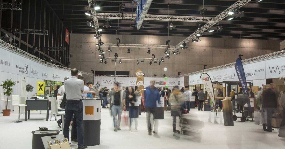 Von 9. bis 11. März 2018 beantworten über 250 Aussteller auf der Baumesse com:bau – der Messe für Architektur, Bauhandwerk, Energie und Immobilien – in Dornbirn, Vorarlberg sämtliche Fragen rund um das Bauen und Sanieren.