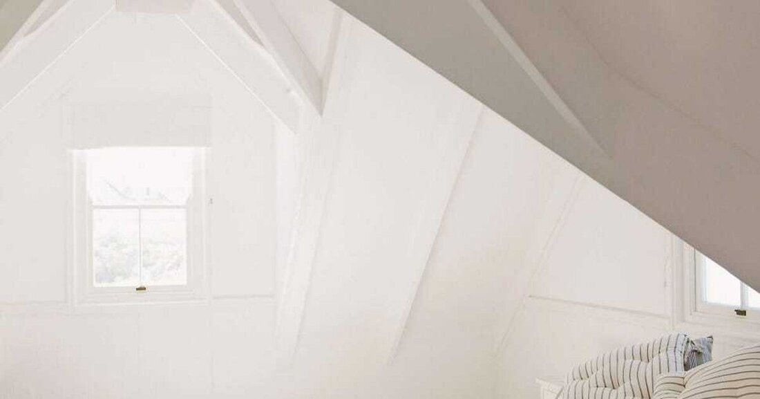 Immer wieder liest man, Dächer könnten atmen oder die diffusionsoffene Bauweise brächte ein gesünderes Wohnklima. Was ist dran, an diffusionsoffenen, atmenden Dächern für besseres Wohnklima? Sind diffusionsoffene Dächer fehler toleranter als diffusionsdichte Dächer? Was ist Gerücht und was sagt die Wissenschaft?