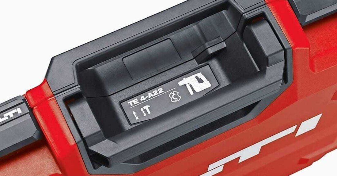 Der klassische rote Koffer zeigt sich in neuem Design und verbesserter Funktionalität.