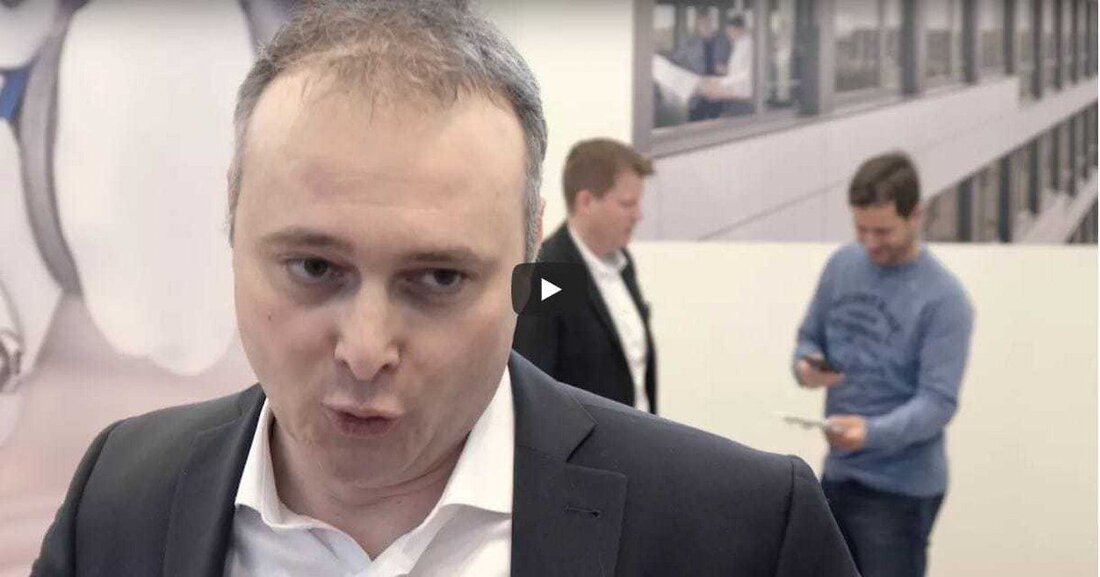 Über 110.000 Besucher und 1.329 Aussteller aus 42 Ländern machten die Fensterbau Frontale 2018 im Verbund mit der Holz-Handwerk zu einem Branchenhighlight. Wir waren in Nürnberg und haben die Highlights aus dem Glasbereich für Sie in einem Video zusammengefasst. 