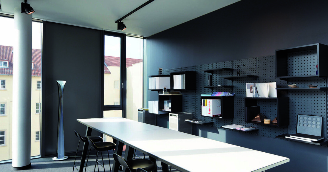 Individuelle Lichtlösung Licht, Luft, Akustik und Ergonomie sind wichtige Planungsparameter genauso wie Funktion und Design. Gemeinsam mit Artemide wurde für Design Offices Deutschland ein Beleuchtungskonzept, ein wiedererkennbares Corporate Light, entwickelt. Dabei kommen je nach Raumanforderung verschiedene Leuchten und Schienensysteme aus dem Artemide-Portfolio zum Einsatz.