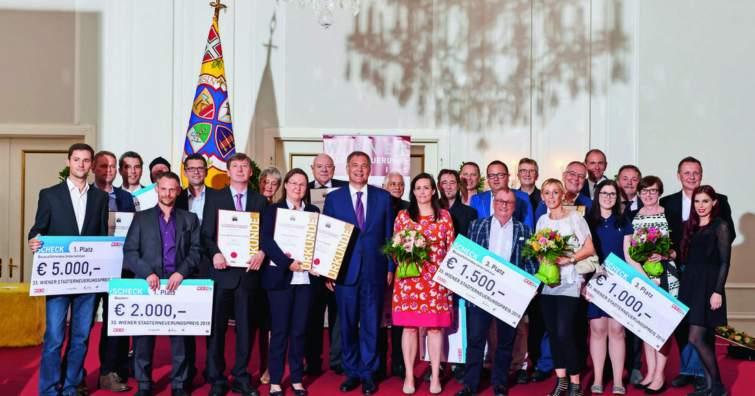 Die Seele einer Stadt machen Bewohner sowie Bauten aus. Diese ohne Charmeverlust zukunftsfit zu machen, ist eine Kunst, die zum 33. Mal beim Wiener Stadterneuerungspreis geehrt wurde. Wer gewonnen hat, erfahren Sie hier. 