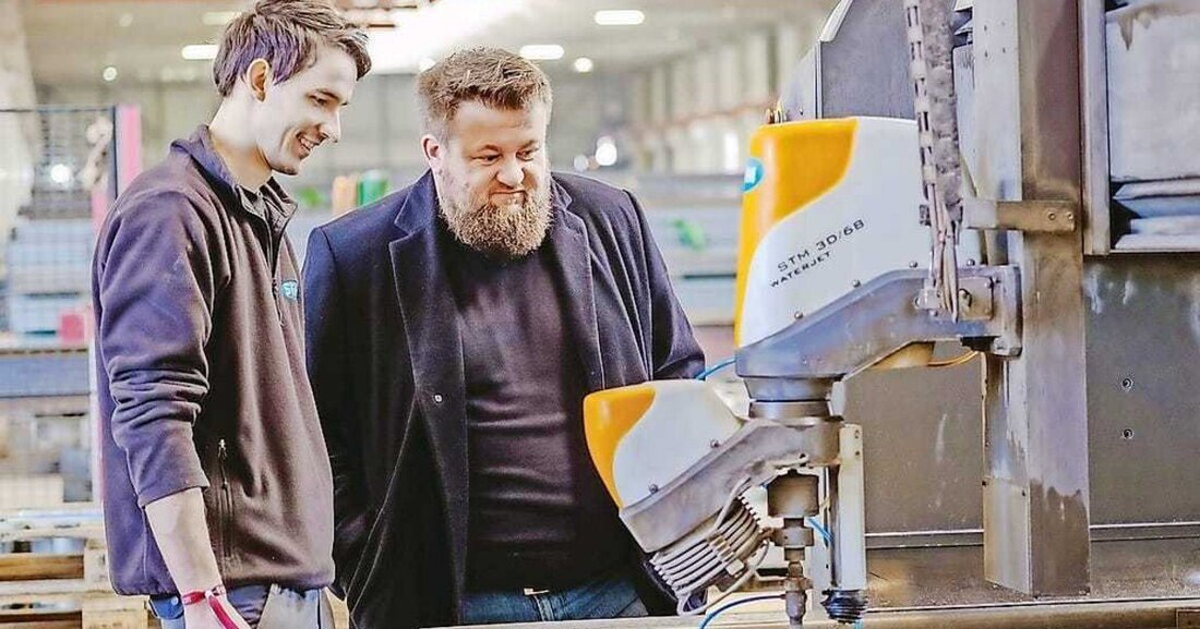 Praxis. Der niederösterreichische Stahlhändler Eisen Neumüller beweist, dass sich neue ­Dienstleistungsangebote lohnen — und dass Wasser und Stahl miteinander harmonieren können.