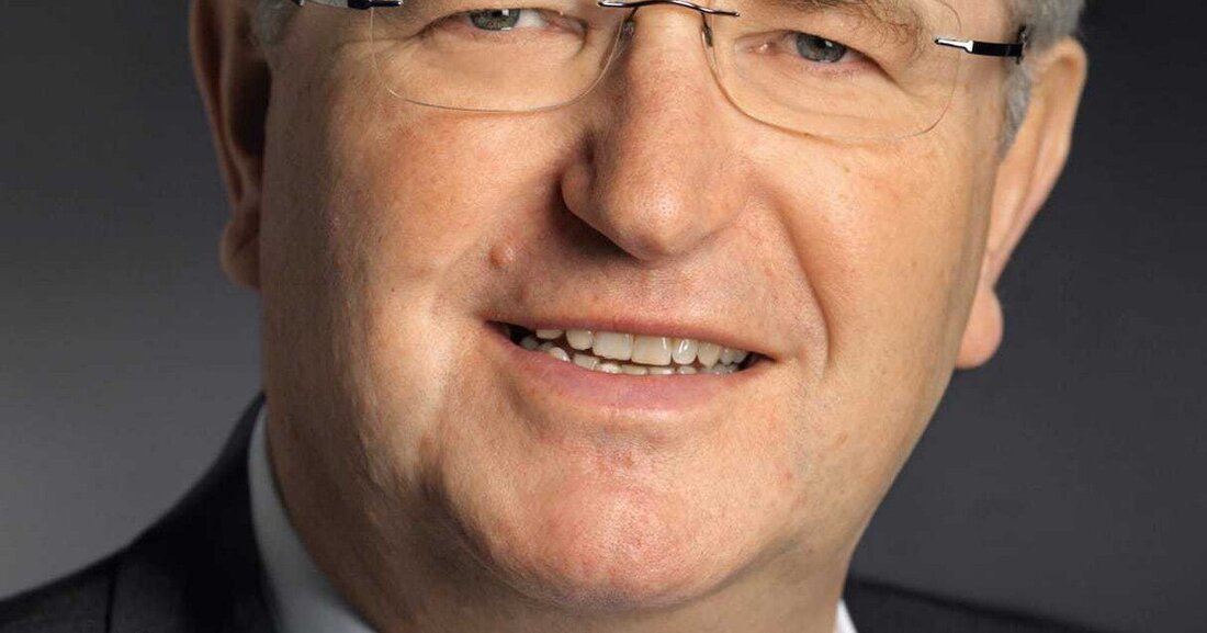 Fast bis zuletzt war Herbert Wimberger, Gründer der Firma WimTec (NÖ), beruflich aktiv. Er gab noch eine Pressekonferenz und führte Gespräche. Kürzlich verstarb er, nicht nur seine Familie sondern auch die Sanitärbranche trauert um einen Wegbereiter. Am 28. Juni finden eine Gedenkstunde und am 29. Juni die feierliche Verabschiedung statt.