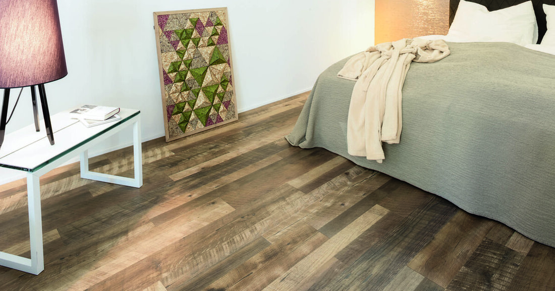Holzboden-Hersteller Kaindl erweitert mit der neuen Flooring collection das Sortiment um 18 edle Holzboden-Varianten.