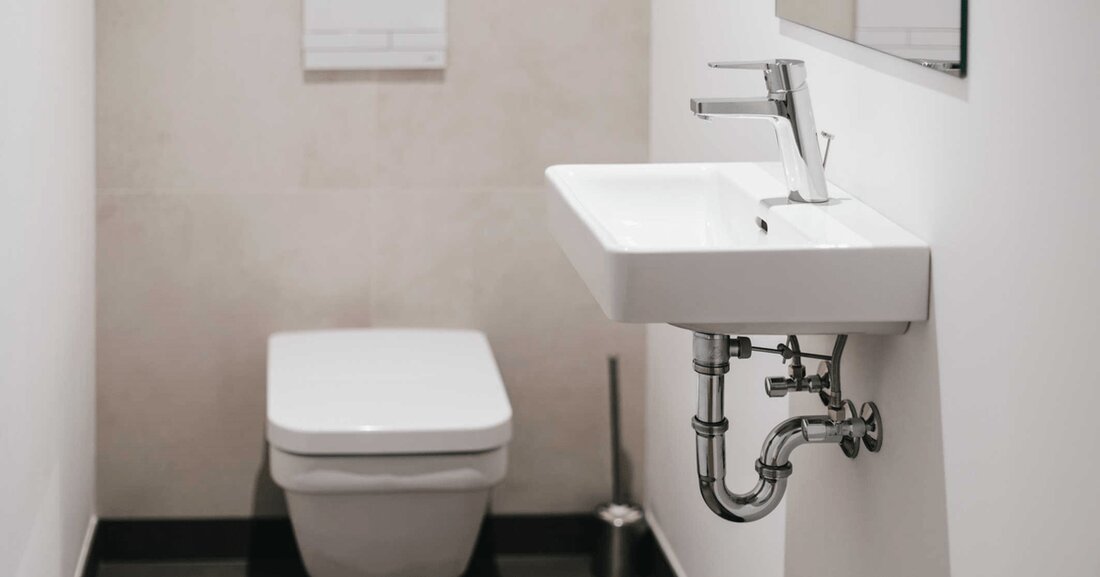 Am Rosenhügel im Südwesten Wiens entsteht ein architektonisch anspruchsvolles Wohnprojekt. Da darf es auch in den Sanitärräumen nicht an Design fehlen. Hansa sorgt für die passenden Armaturen für Dusche, Wanne und Waschtisch.