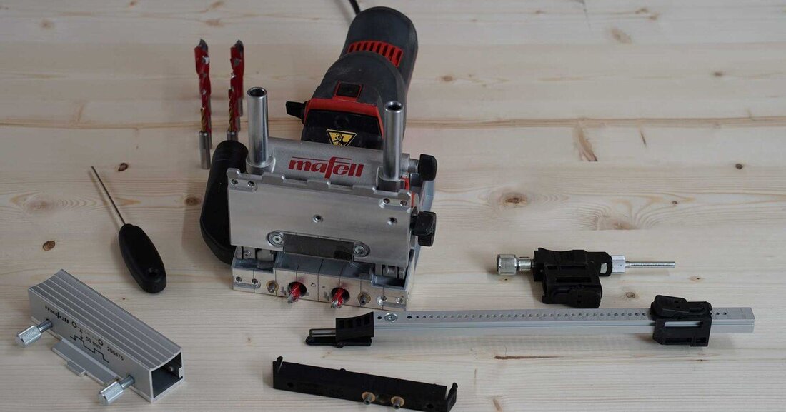 Der Elektrowerkzeughersteller Mafell hat seinen DuoDübler komplett überarbeitet. Tischlermeister Stefan Böning hat den neuen DDF 40 genauer unter die Lupe genommen. 