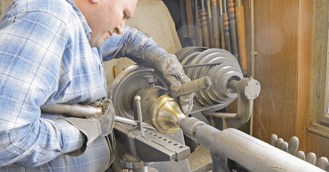 In einem EU-Projekt entwickeln slowenische, steirische und burgenländische Partner moderne Ausbildungsprogramme für seltene Handwerke.