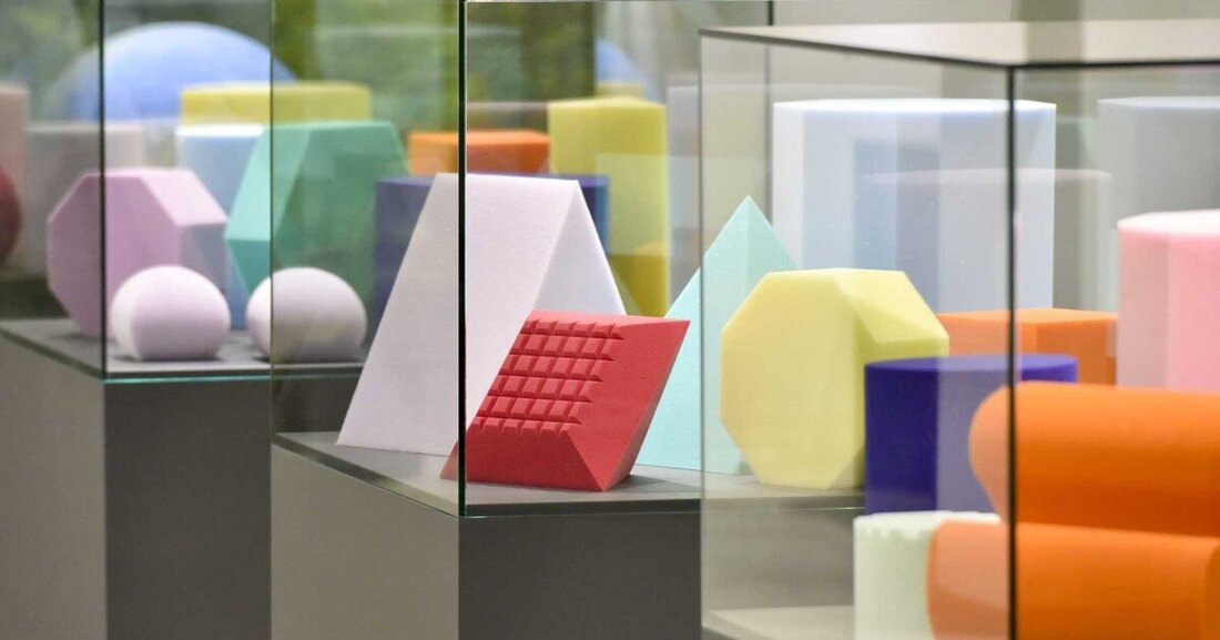 Mit einer hervorragenden Bilanz ging am Freitag, den 24. Mai 2019, die interzum, welche als Weltleitmesse für Möbelfertigung und Innenausbau gilt, in Köln zu Ende. Alle zwei Jahre zeigen hier die Hersteller und Zulieferer der Möbelbranche ihre Neuheiten – und damit auch die Trends für die kommenden Jahre.