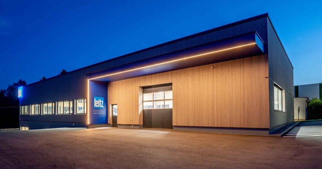 Der Werkzeughersteller Leitz hat in Riedau (OÖ) eine neue Lehrwerkstätte und zeitgleich einen neuen Servicestandort eröffnet.