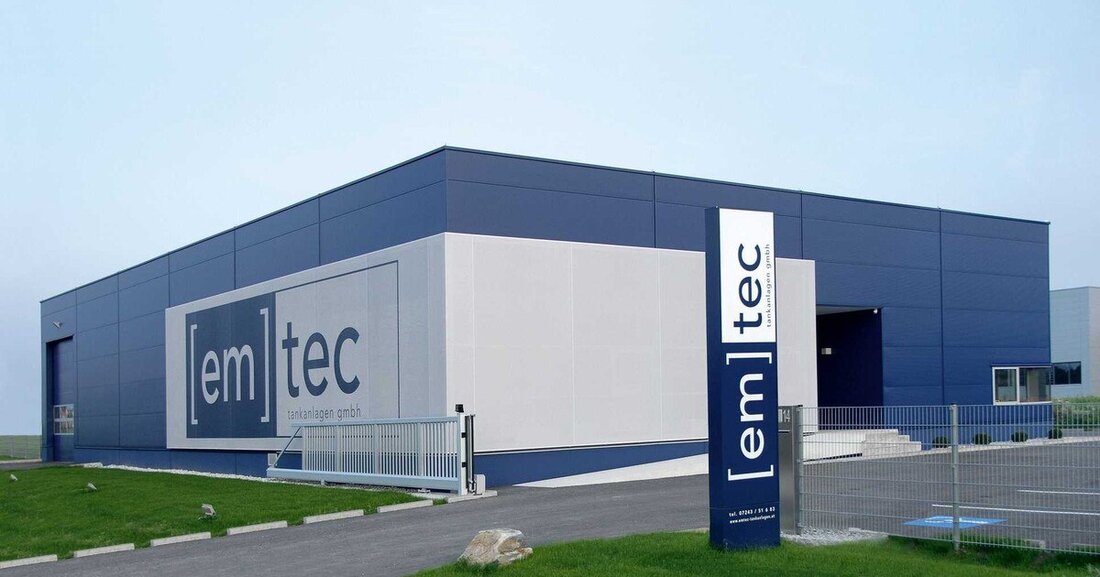 Jubiläum bei Emtec – der oberösterreichische Anbieter von mobilen Tankanlagen feiert 20-jähriges Bestehen.