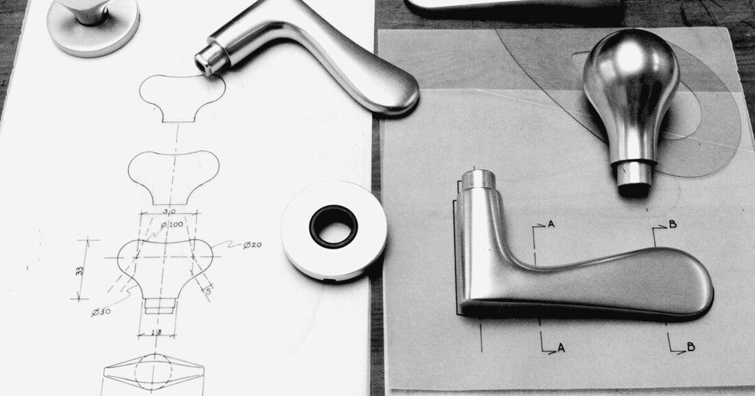 Anlässlich der von 13. Jänner bis 6. Februar 2020 im Museum für angewandte Kunst Köln veranstalteten Ausstellung „Begreifbare Baukunst – zur Bedeutung von Türgriffen in der Architektur“ wirft das Traditionsunternehmen Franz Schneider Brakel GmbH + Co KG einen Blick auf das Miteinander von Architektur und Türklinken.