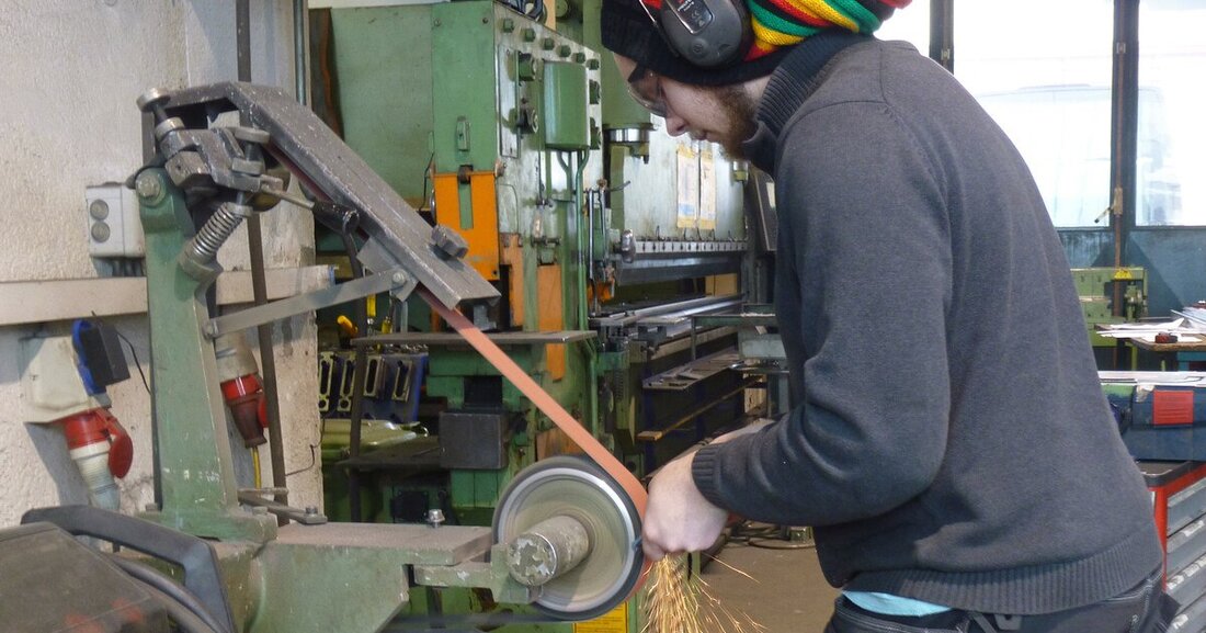 Das Austauschprogramm Erasmus ermöglicht es den Lehrlingen der Tiroler Edelschmiede über einen Zeitraum von vier Wochen einen Betrieb im europäischen Ausland kennenzulernen.