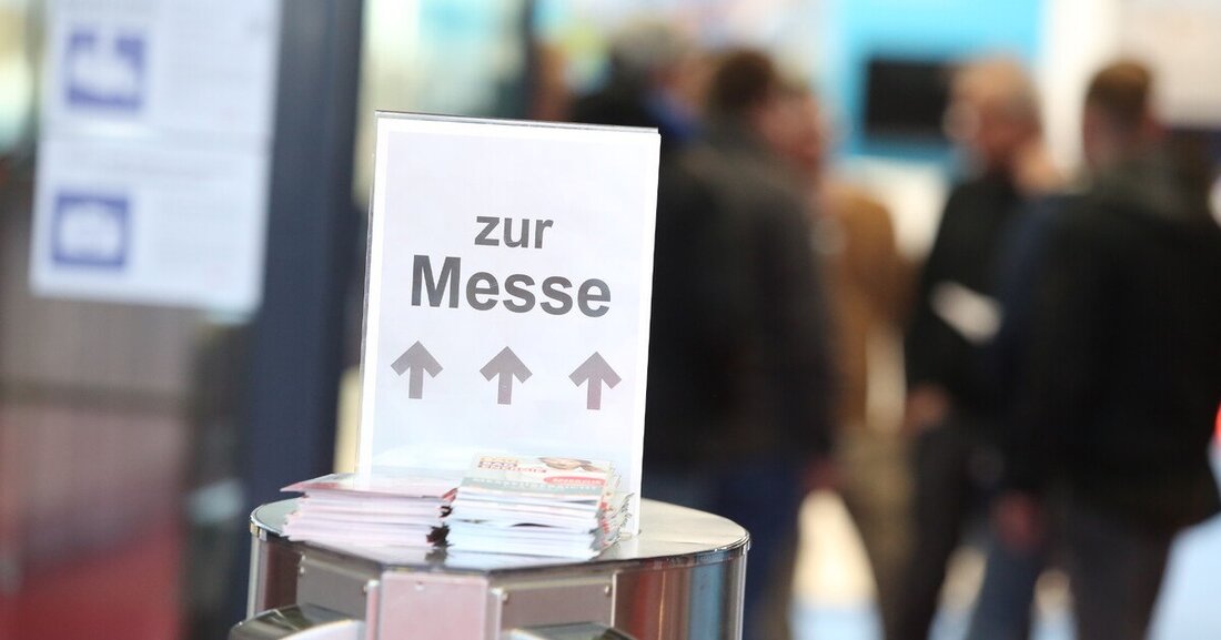 Nur noch rund eine Woche bis zum SHK-Highlight des Jahres, wo sich am 4. und 5. März in Wels das "Who-is-Who" der Branche trifft. Eine Blitzumfrage unter unseren Lesern hat ergeben, dass die im Ausland aufgetretenen Coronavirus-Einzelfälle jedenfalls kein Grund seien, der Messe fernzubleiben. Messedirektor Schneider gibt sich im Kurzinterview mit der GebäudeInstallation zuversichtlich, dass die Messe auch in diesem Jahr wieder ein stark frequentierter Meetingpoint der SHK-Szene sein wird.
