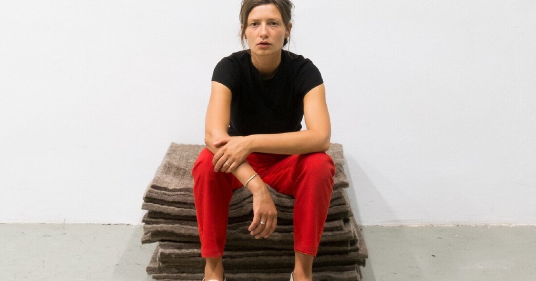 Seit vier Jahren lebt Hanna Burkart bewusst ohne festen Wohn- und Arbeitsplatz.