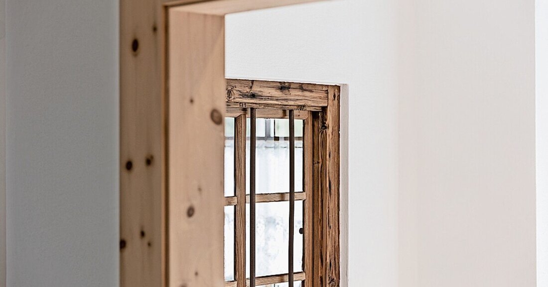 Eine Kooperation von Tiroler Meisterbetrieben zeigt, wie sinnvoll ein gemeinsames Netzwerk sein kann – vor allem, wenn es um den Erhalt und die Förderung des traditionellen Fensterbaus geht.