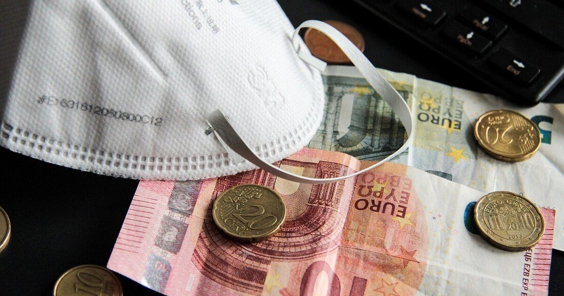 (Update 25.06.2020)  Der Corona Hilfs-Fonds soll zur raschen Bereitstellung von finanziellen Mitteln für österreichische Unternehmen dienen, die aufgrund der Corona-Krise schwerwiegende Liquiditätsengpässe haben. Er beinhaltet neben Garantien der Republik auch Zuschüsse für betriebliche Fixkosten, die seit 20. Mai beantragt werden können. Die wichtigsten Fragen und Antworten zum Hilfs-Fonds.  