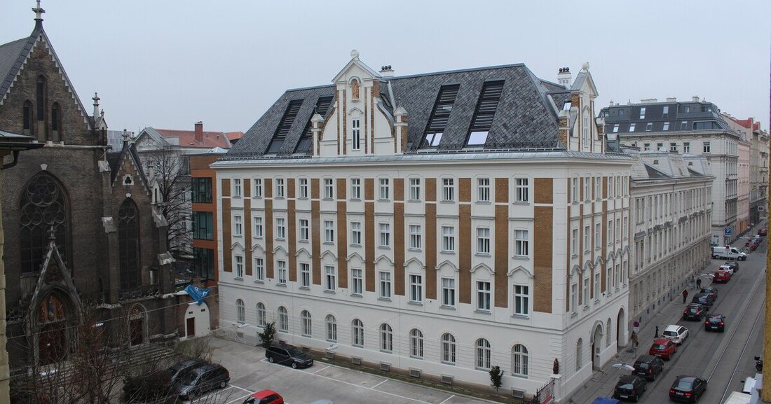 Wie lässt sich der Energieverbrauch in historischen Gebäuden senken? Hiberatlas.com präsentiert erfolgreich sanierte historische und denkmalgeschützte Gebäude. 