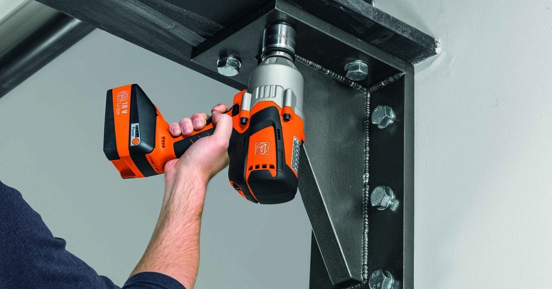 Der neue Akku-Schlagschrauber ASCD 18-1000 W34 von Fein zeichnet sich durch hohe Krafentfaltung dank hohem Drehmoment von bis zu 1.050 Newtonmeter.