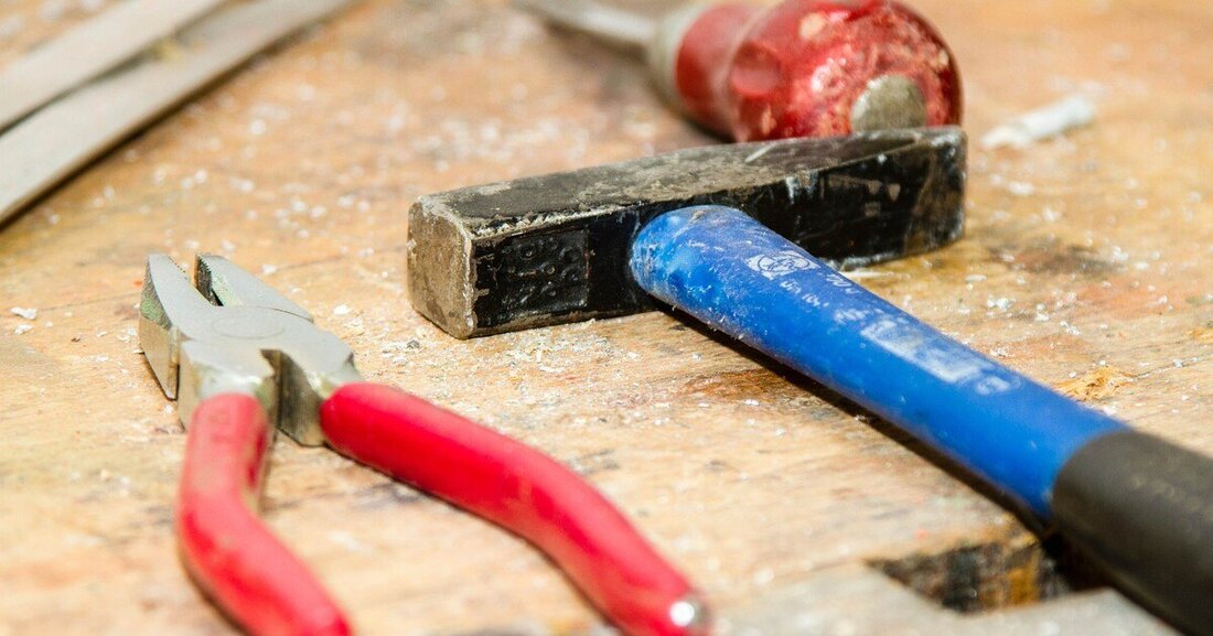 Die Regierung hat ein Förderungspaket für Lehrlinge geschnürt. Damit wurde eine zentrale Forderung der branchenübergreifenden Initiative z.l.ö. – zukunft.lehre.österreich. umgesetzt. Jedes Unternehmen erhält nun 2.000 Euro pro Lehrling.