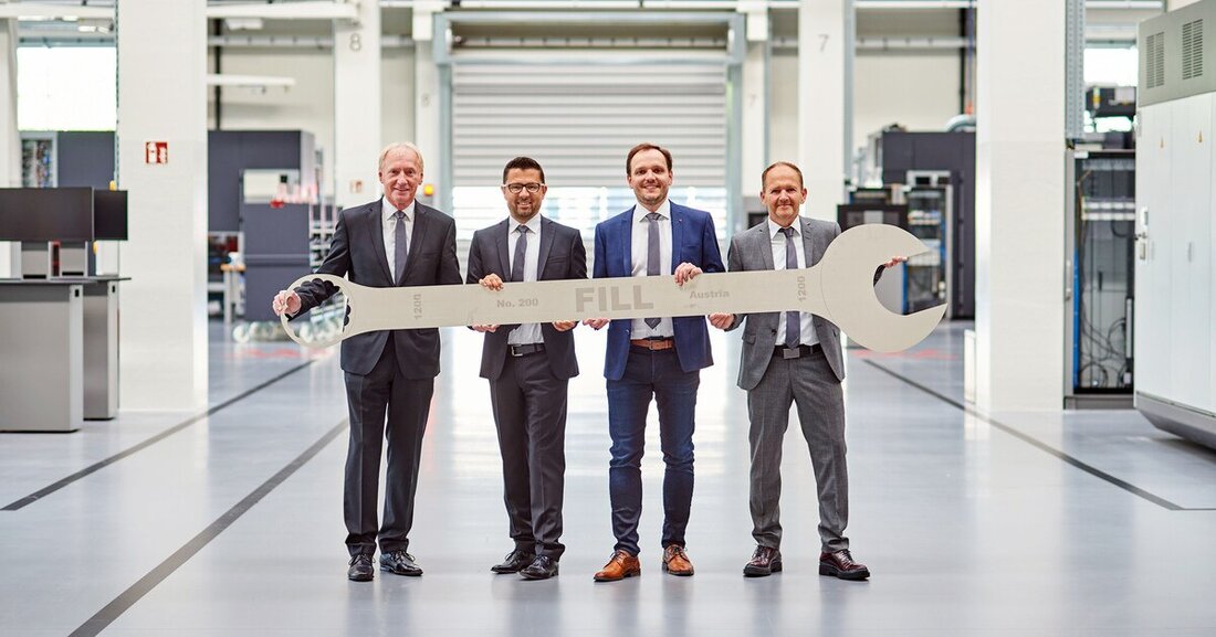 Personal. Fill Maschinenbau hat zwei neue Geschäftsführer ernannt. Eigentümer Andreas Fill (CEO) leitet das Unternehmen zukünftig gemeinsam mit Günter Redhammer (COO) und Alois Wiesinger (CTO).