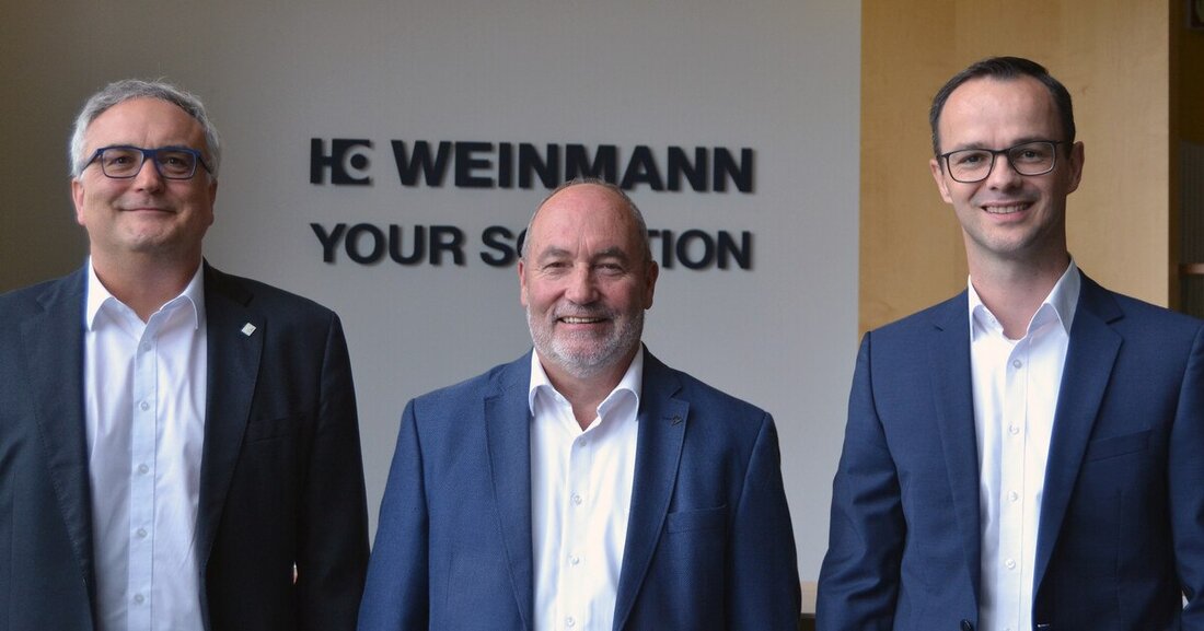 Die Homag GmbH erwirbt die restlichen 24 Prozent der Anteile an der Weinmann Holzbausystemtechnik GmbH. Damit hält die Homag GmbH nun 100 Prozent der Anteile an der Gesellschaft und verstärkt das Engagement im Massivholzbereich.