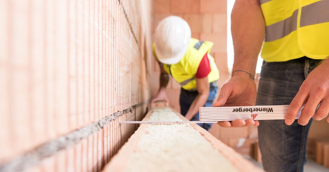 Wienerberger zeigt sich krisenfest und hofft auf ein starkes zweites Halbjahr.