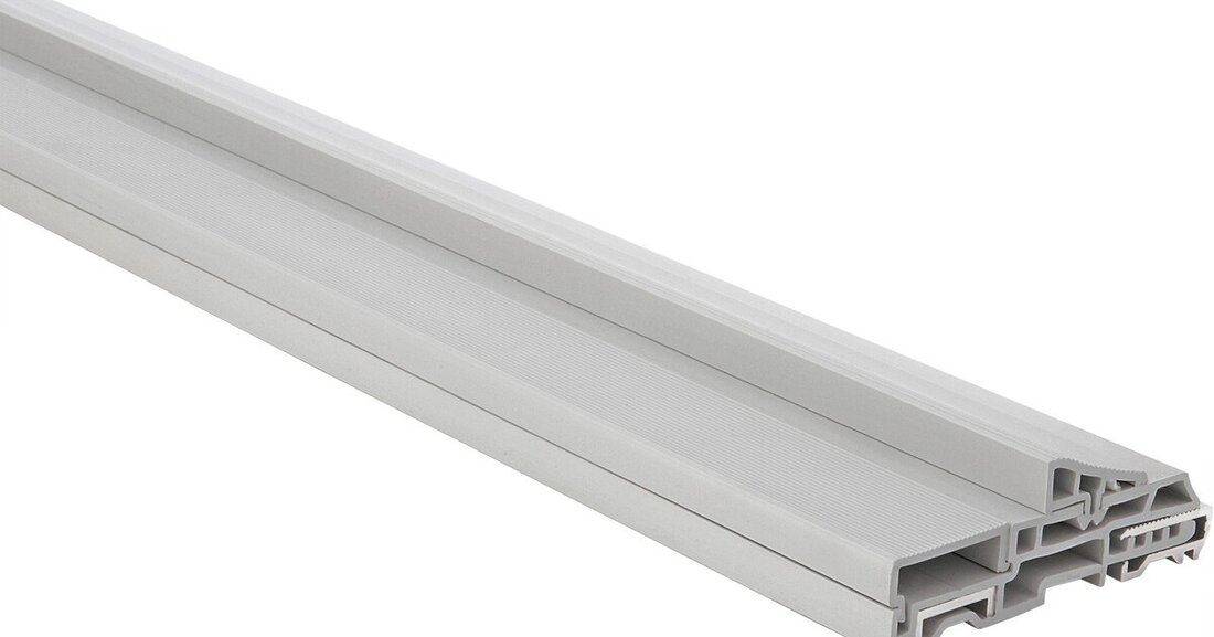 Ein rundum stimmiges Zusammenspiel mit Beschlägen präsentiert Maco mit seinen neuen Dichtungs- und Schwellenprodukten.