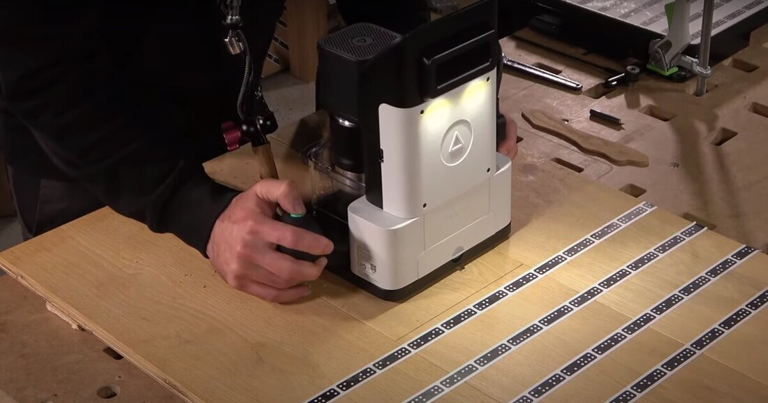 Shaper Tools und Tischler Journal haben gemeinsam in einem Webinar Grundlagen und Anwendungsmöglichkeiten der handgeführten CNC Origin vorgestellt. Für alle, die nicht dabei sein konnten, gibt es das Webinar hier in voller Länge.