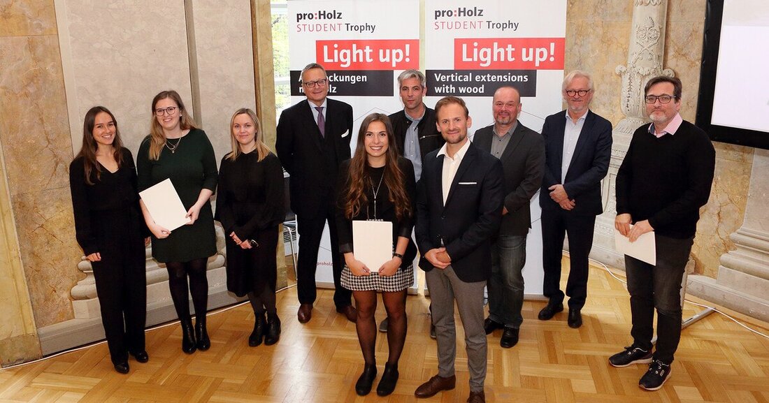 Die besten studentischen Entwürfe für Aufstockungen aus Holz auf bestehende Wiener Gemeindebauten der Nachkriegszeit.
