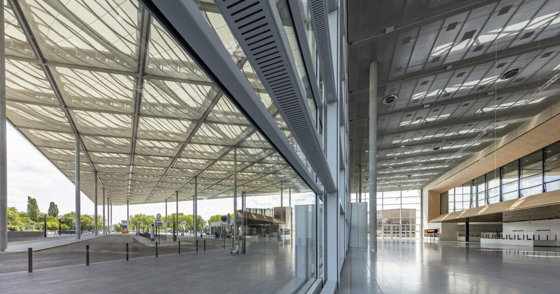 Am 20. September wurde die neue Messe Süd in Düsseldorf zum "Bauwerk des Jahres 2022" gekürt.