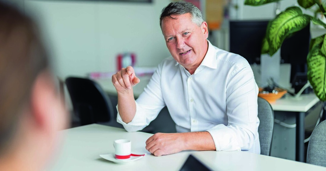 Wo liegen die Chancen, wo die Gefahren, wohin wird sich die Branche entwickeln? Christian Hofer, GF bei Hoval, im Gespräch.